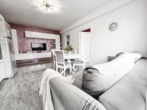 Apartament Florești