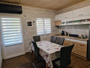 Betyár Apartmanházak Tiszafüred
