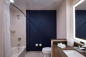 Fairfield Inn & Suites Austin Downtown