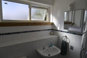 Stylish Coastal Retreat in Saltcoats