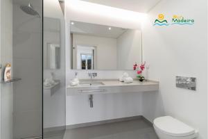 OurMadeira - Calheta Heights, modern