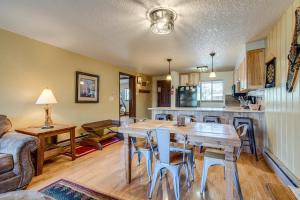 2 Mi to Winter Park Resort Mtn-View Haven!