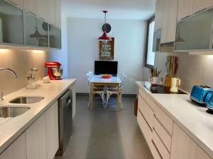 Moderno depto 2D 2B con vista - 43