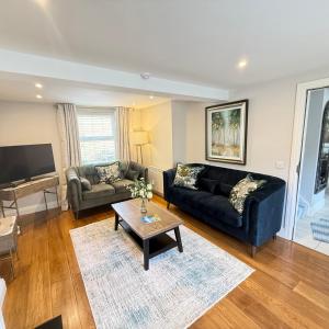 Cosy Town House - 3 minute walk to town centre with free parking and wifi sleeps 6