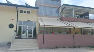Villa Royal Apartments
