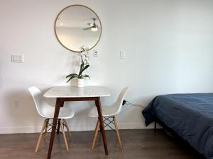 Cozy apartment in Santa Monica parking, Gym, Pool