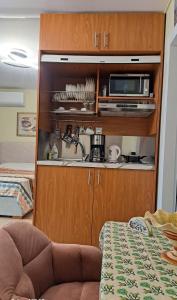 Elaines Athens Riviera Studios