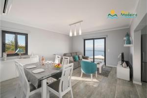 Quality tranquil villa with sea-view OceanScape