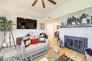 Sugartop Resort Condo Grandfather Mountain Views!