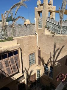 Suite Iskander Persane