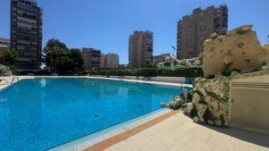 Apartamento vistas al mar y piscina en Alicante By ElConserje