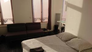 Studio Hypercentre proche gares et métro