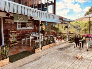 SELENE Hostal Coworking Café