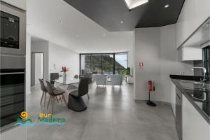 OurMadeira - Calheta Charm