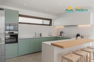 OurMadeira - Calheta Pearl