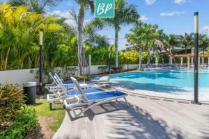 Quadrant Bucerias - Pool Gym & Padel Tennis