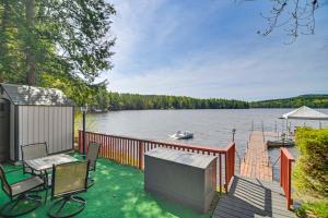Dock and Fire Pit Secluded Cottage in Denmark