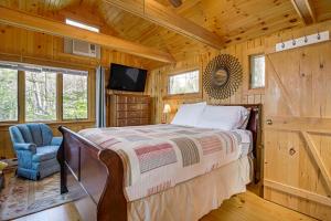 Dock and Fire Pit Secluded Cottage in Denmark