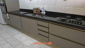 Apartamento na Praia Grande a 100m da Praia