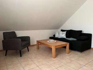 Ferienwohnung Krabbe 2, Bensersiel, mit gemeinschaftlichen Garten