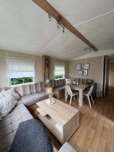 Chalet De VeerWater in Recreatiepark De Veerstal