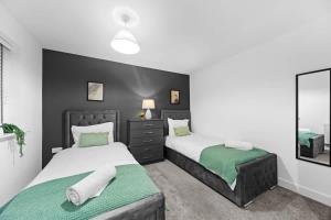 Contractor & Family Friendly 4-BR House - Leads