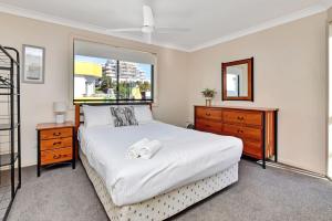 Palm Beach 33B Shoal Bay Road