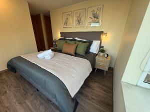 HOM I Amplio Depto 2D2B con Parking en Providencia