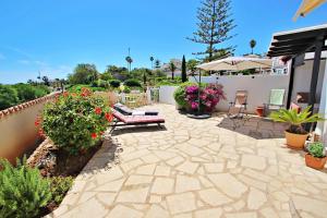 Beate - holiday bungalow with pool in Moraira