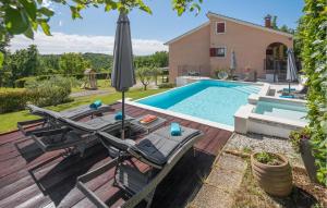 Lovely Home In Tinjan