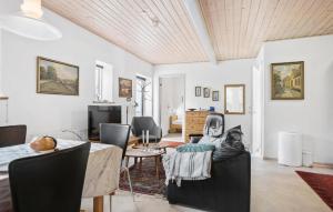 Two-Bedroom Apartment In Middelfart