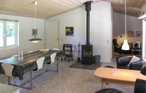 Three-Bedroom Holiday Home In Ansager