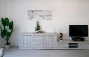Cozy Home In Corsanico With Jacuzzi