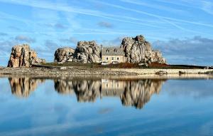 Maisons de vacances Ravissante Maison Bretonne : photos des chambres