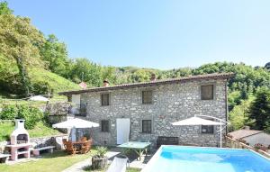 Amazing Home In Palagnana - Stazzema