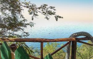 1 Bedroom Amazing Apartment In Pizzo