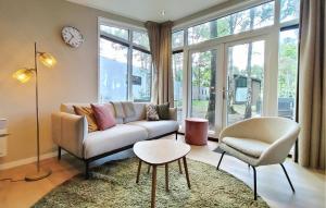 Awesome Home In Hellendoorn With Wifi