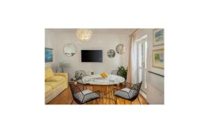 Nice Apartment In Makarska 