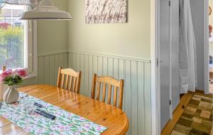 1 Bedroom Amazing Home In Klintehamn