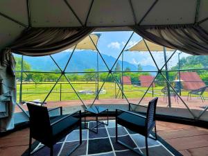 Domo Nool con vista a las estrellas