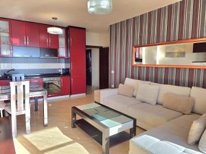 Beachfront Apartment in Durres with Sea Views