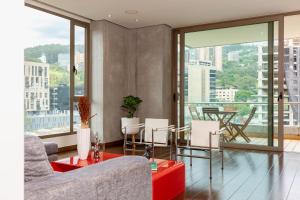 Exclusive Apartment with Stunning Views Steps from Provenza