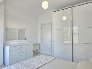 Apartment in Durrës with Stunning Sea Views