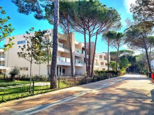Apartment near Sandy Beach Resort