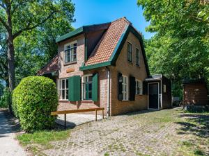 Holiday Home in Vrouwenpolder near Beach - 4hvězdičkové hotely ve městě Vrouwenpolder