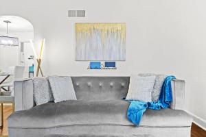 2 Charming Units Close to Downtown & Expo Center