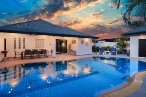 Villa Sabai, minutes to the Beach and City Pattaya