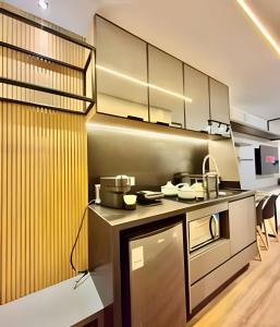 Moderno, Studio com piscina