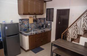 Townes Many Beds Home Near SM Lanang SMX Airport Samal Wharf