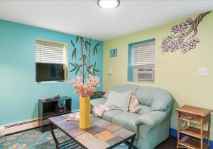 Oceanfront Escape on the beach, boardwalk & Dining